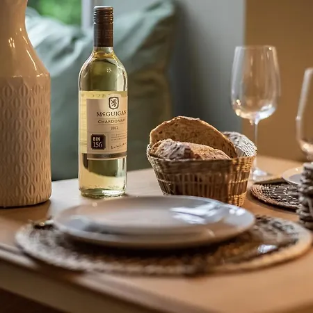 別荘 Historic Hideaway *